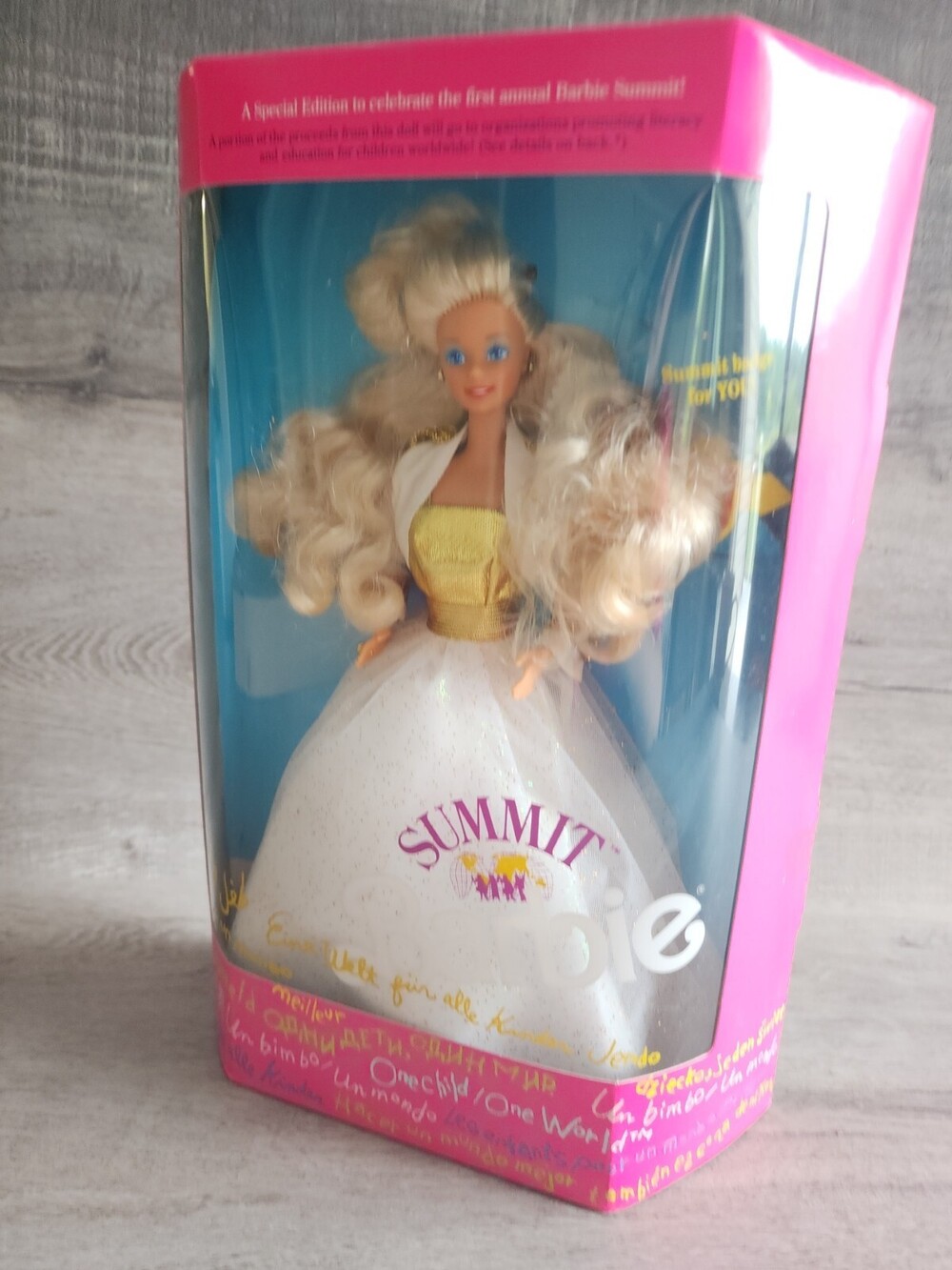 Mattel Summit Barbie 1990 Special Edition Doll White Gold Dress Blonde New